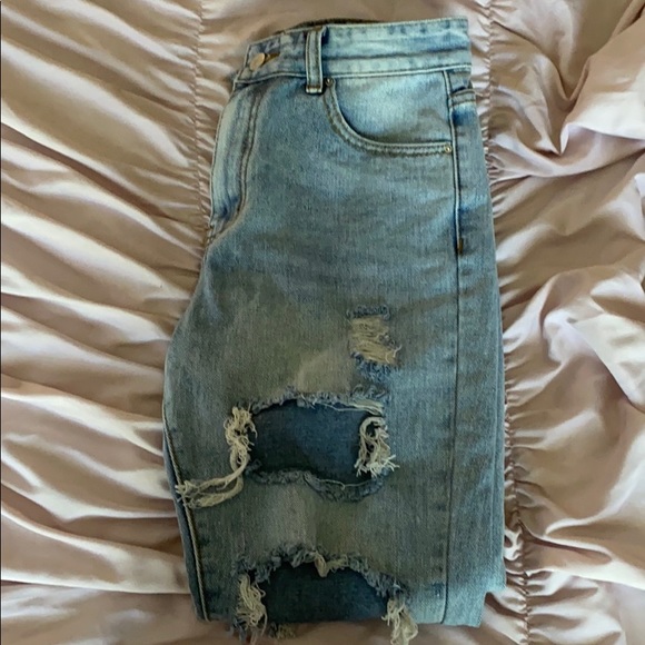 Light blue wash Pretty Little Things Denims! - Picture 6 of 10